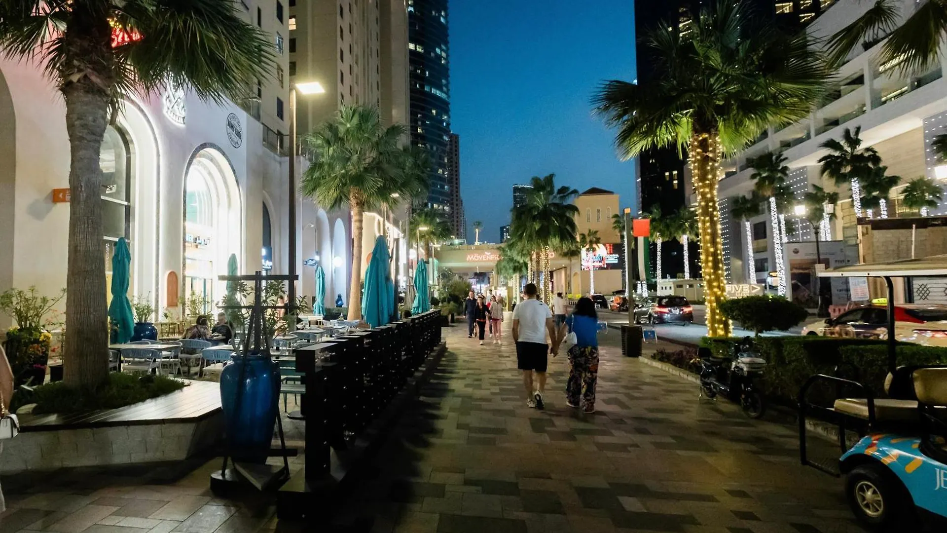 Palm & Sea View Beach Acess Jbr Walk Skydive Clubs Dubai Apartment